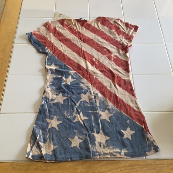 Top - Picture 2 of 3